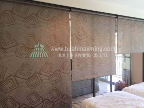 LINE_ALBUM_Louis curtain_250408_20