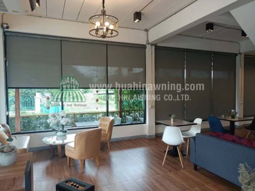 LINE_ALBUM_Louis curtain_250408_9